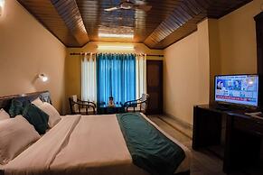 Hotel Falcon Crest