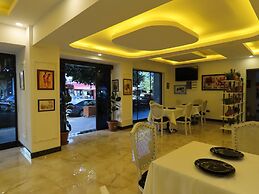 Kadeer Hotel