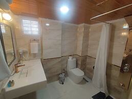 Kadeer Hotel
