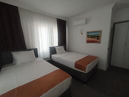 Kadeer Hotel
