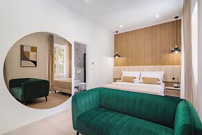 48 Rooms Split