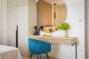 48 Rooms Split