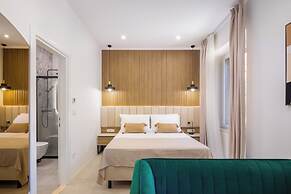 48 Rooms Split