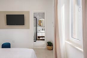 48 Rooms Split