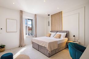 48 Rooms Split
