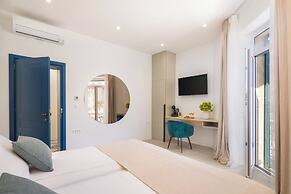 48 Rooms Split