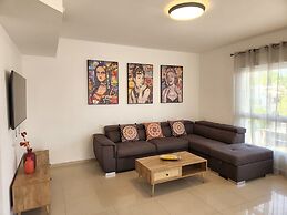 Melony Apartents Eilot Street Al Hyam