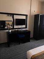 LANDMARK HOTEL - SARI