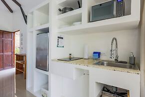 Akua Ocean View Suites