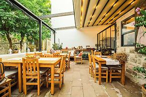 Corallia Ada Hotel