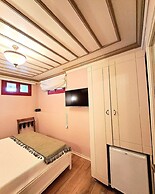 Corallia Ada Hotel