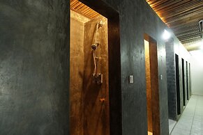 Waiwas Hostel