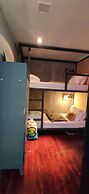 Caruma Surf Hostel & Suites