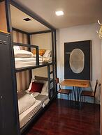 Caruma Surf Hostel & Suites