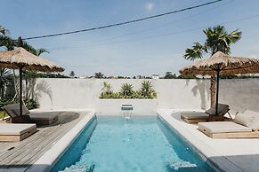 Chateau Retreat Bali