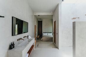 Chateau Retreat Bali