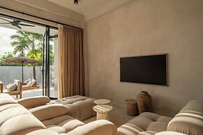 Chateau Retreat Bali
