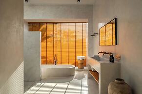 Chateau Retreat Bali