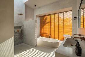 Chateau Retreat Bali
