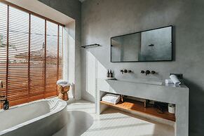 Chateau Retreat Bali