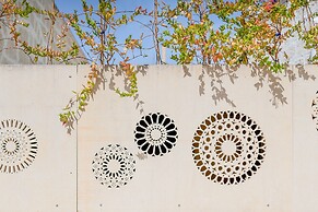 Vico Bianco Raro Rooms Collections