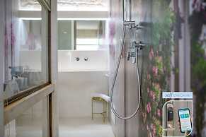 Vico Bianco Raro Rooms Collections