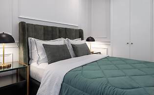 Praxitelous Luxury Suites