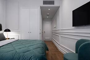 Praxitelous Luxury Suites
