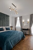 Praxitelous Luxury Suites
