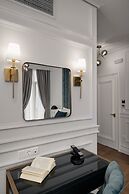 Praxitelous Luxury Suites