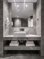 Praxitelous Luxury Suites