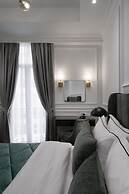 Praxitelous Luxury Suites