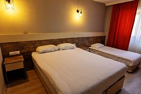 Taşkın Hotel