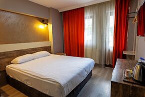 Taşkın Hotel