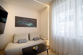 Eos Residence
