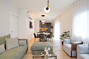 Eos Residence