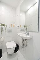 Eos Residence