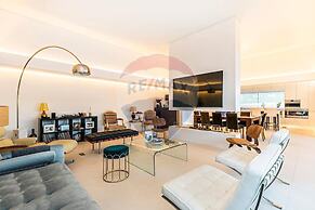 Modern 4-bed Villa 4K Beach 30k Lisbon