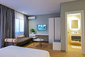 Sky Way SKK Luxury Apartments