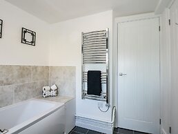 Lily Cottage