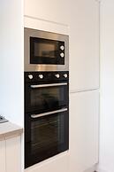 9A Millbrae - Donnini Apartments