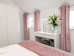 Daisy's Den