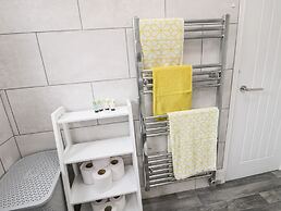 Daisy's Den