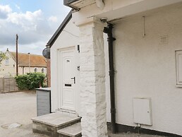 Daisy's Den