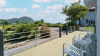 Jeju Joyhouse