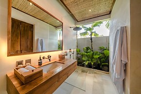 Villa Uma Berawa by Nakula