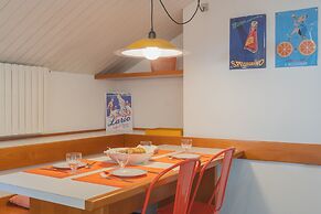 La Mansarda in Como With 3 Bedrooms and 2 Bathrooms