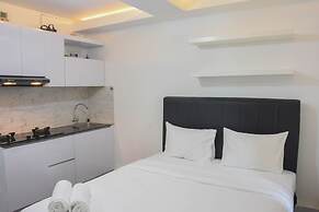 Comfort And Homey Studio At Amethyst Apartment