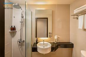 Centrestage Petaling Jaya- Perfect Host