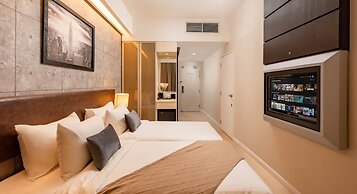 Centrestage Petaling Jaya- Perfect Host